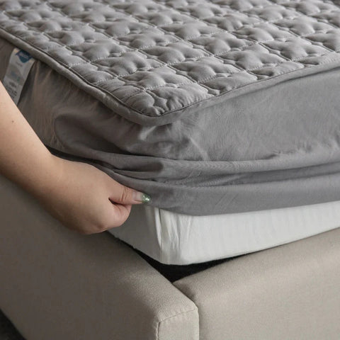 Ultra Soft Waterproof Mattress Protector